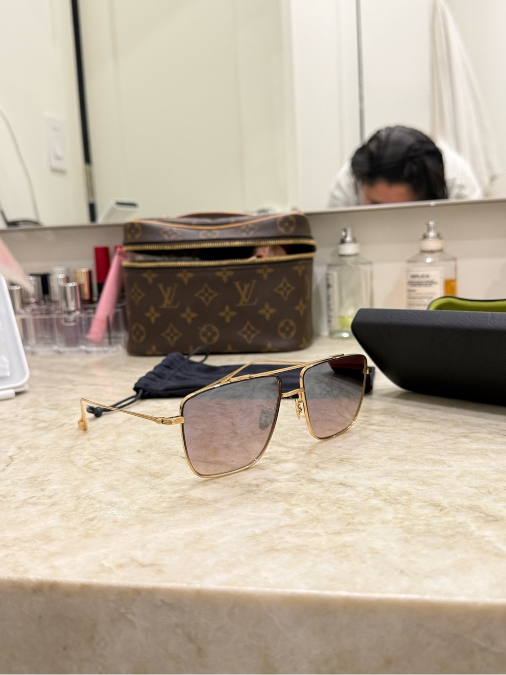 KREWE Bolden Sunglasses in Gold and Brown Gradient